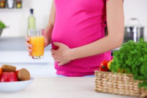 Các thực phẩm giàu vitamin c cho mẹ bầu